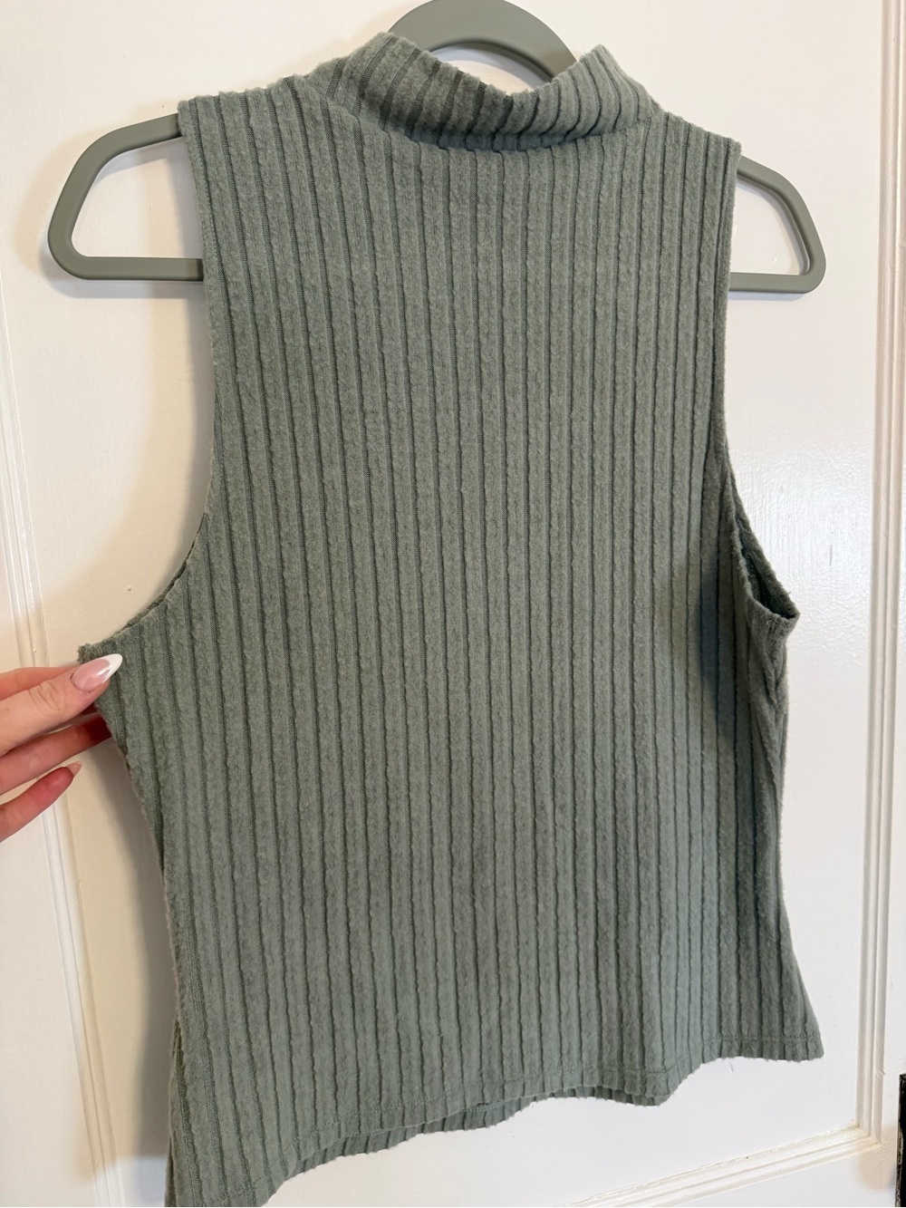 Ribbed Mock Neck Sleeveless Top - Olive Green - Picture 2 of 4